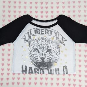 💰 $2 Hard Wild Crop Top 3/4 Sleeve